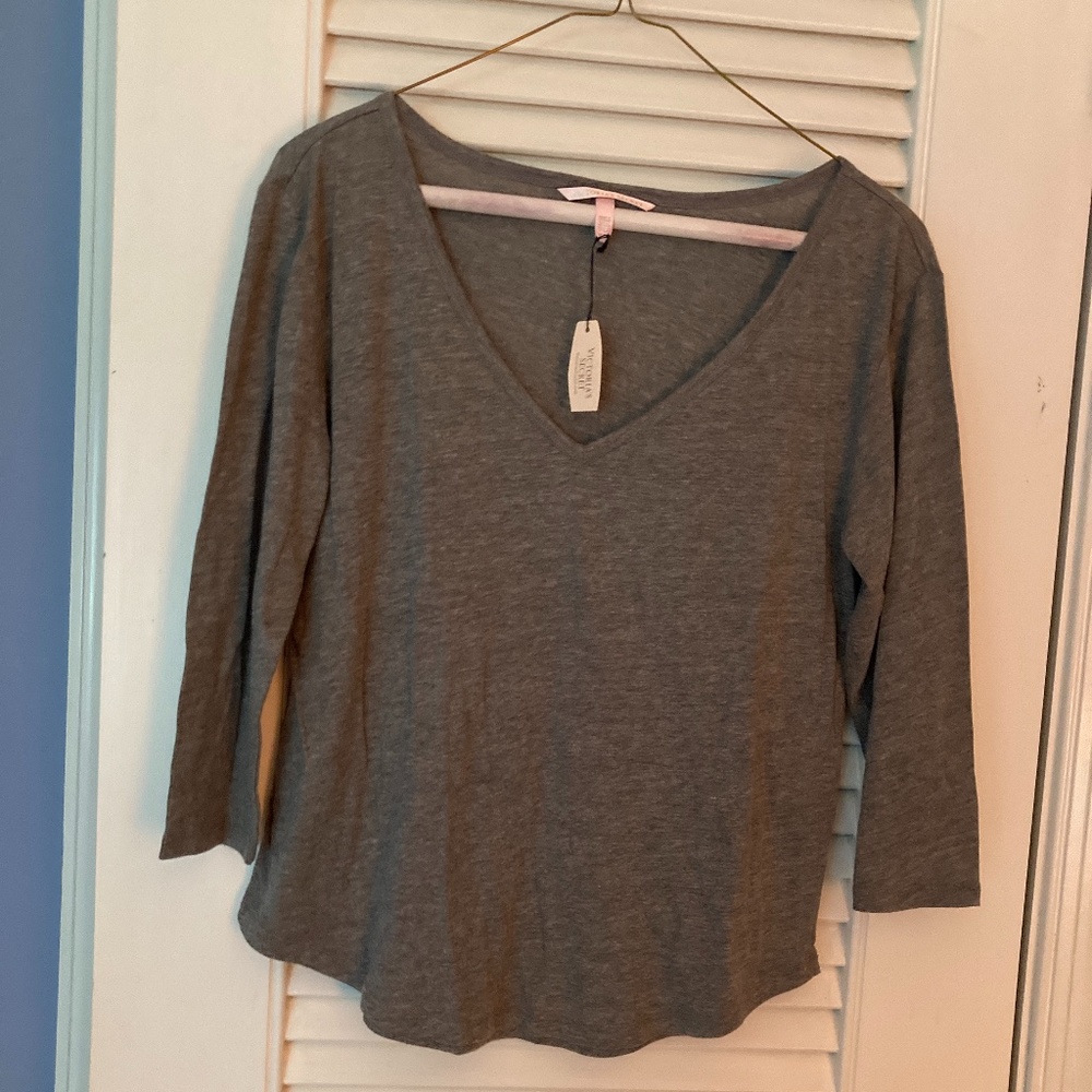Victoria's Secret Gray tee long sleeve.